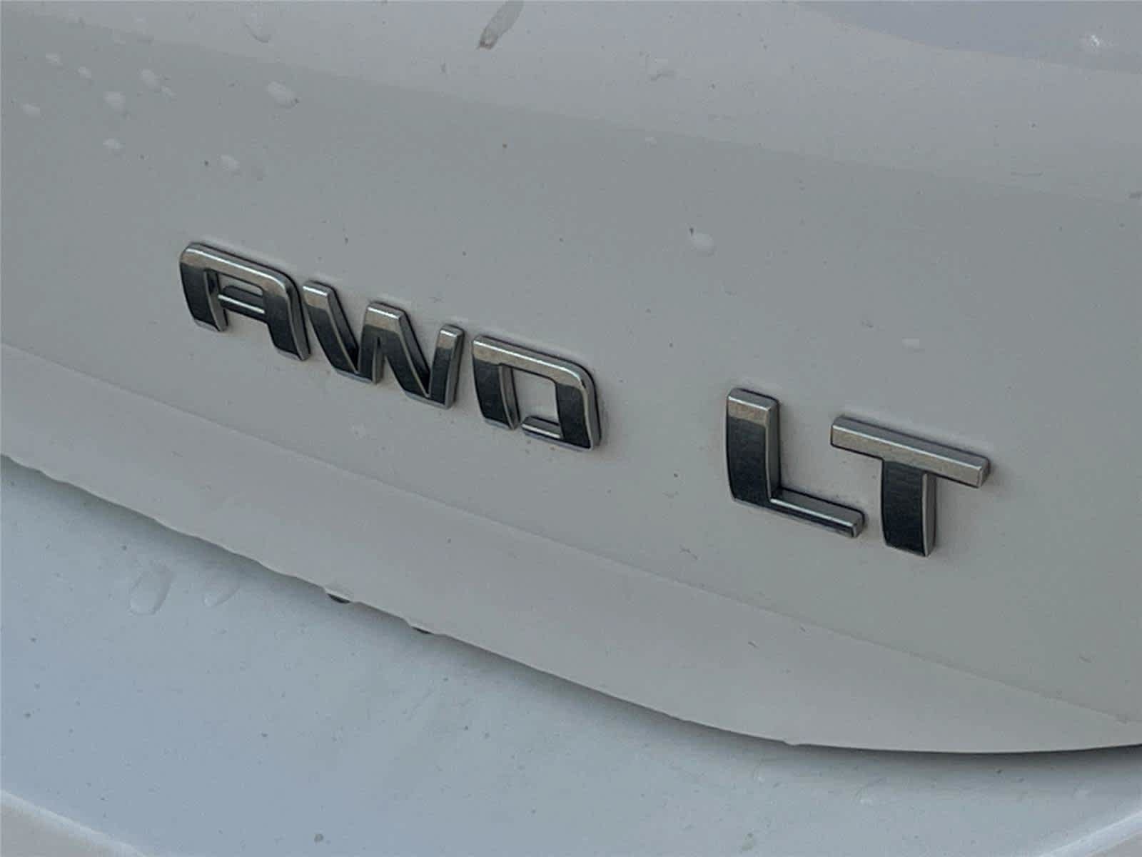 Used 2018 Chevrolet Equinox LT AWD/4WD image 10