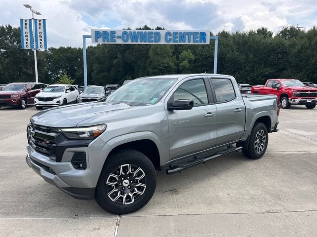 Used 2023 Chevrolet Colorado Z71 w/ Z71 Convenience Package 2 AWD/4WD image 2