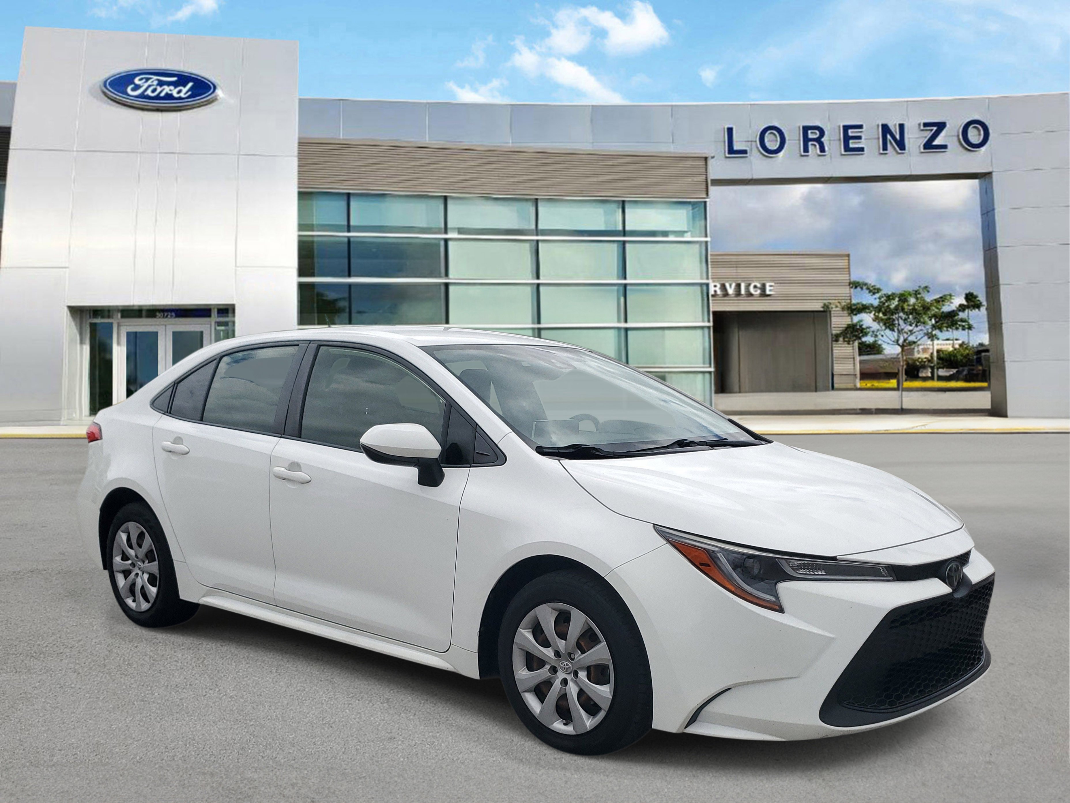 Used 2020 Toyota Corolla LE image 3