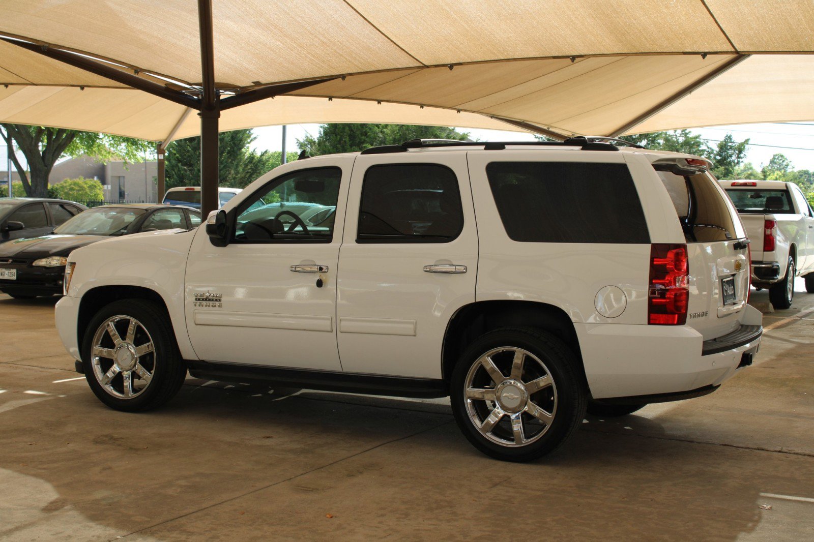 Used 2013 Chevrolet Tahoe LS w/ Texas Edition image 6
