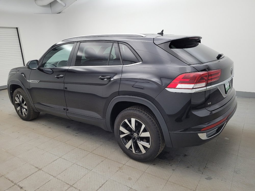 Used 2021 Volkswagen Atlas Cross Sport SE image 3