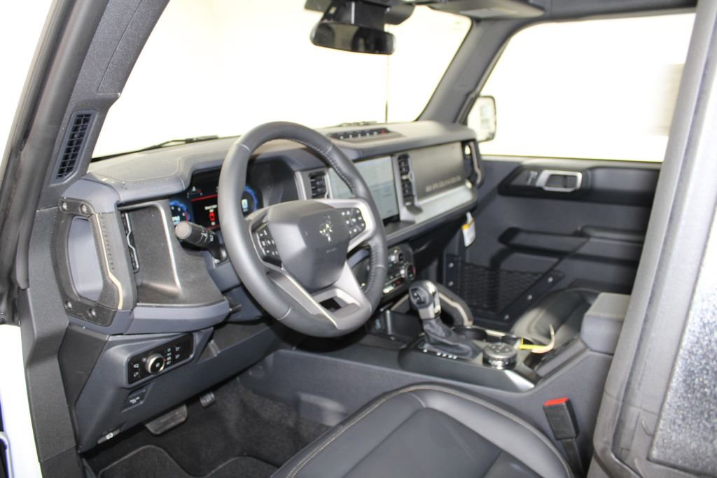 New 2025 Ford Bronco Badlands image 21