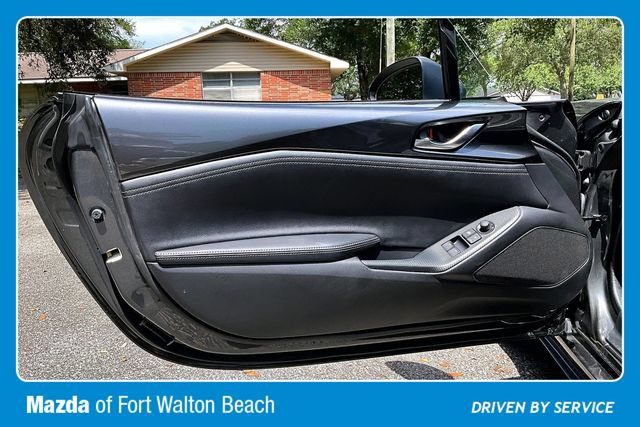 Used 2024 MAZDA MX-5 Miata RF Grand Touring w/ Weather Package RWD image 16