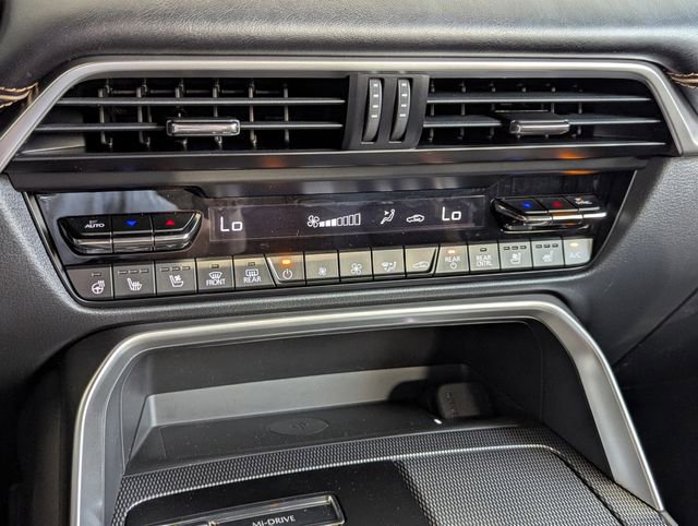 Used 2025 MAZDA CX-70 3.3 Turbo S w/ Premium Package image 26