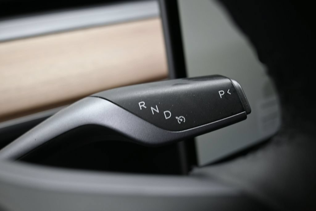 Used 2024 Tesla Model Y Long Range RWD image 20