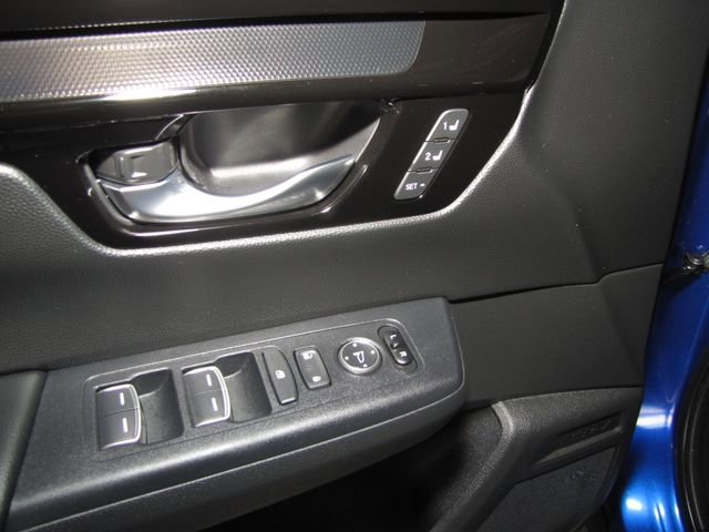 Certified 2025 Honda CR-V EX-L image 11
