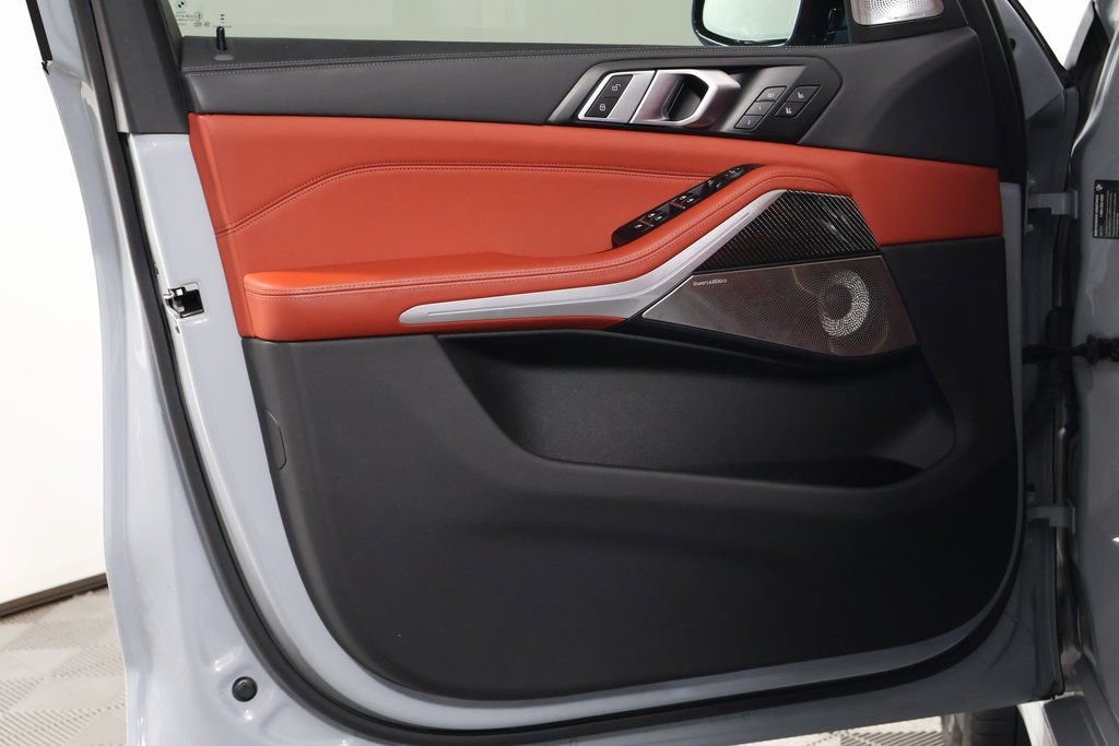 Used 2024 BMW X5 M Competition w/ Executive Package image 12