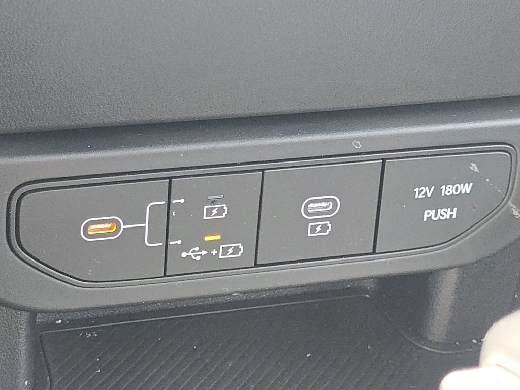 Certified 2025 Kia K4 FWD image 4
