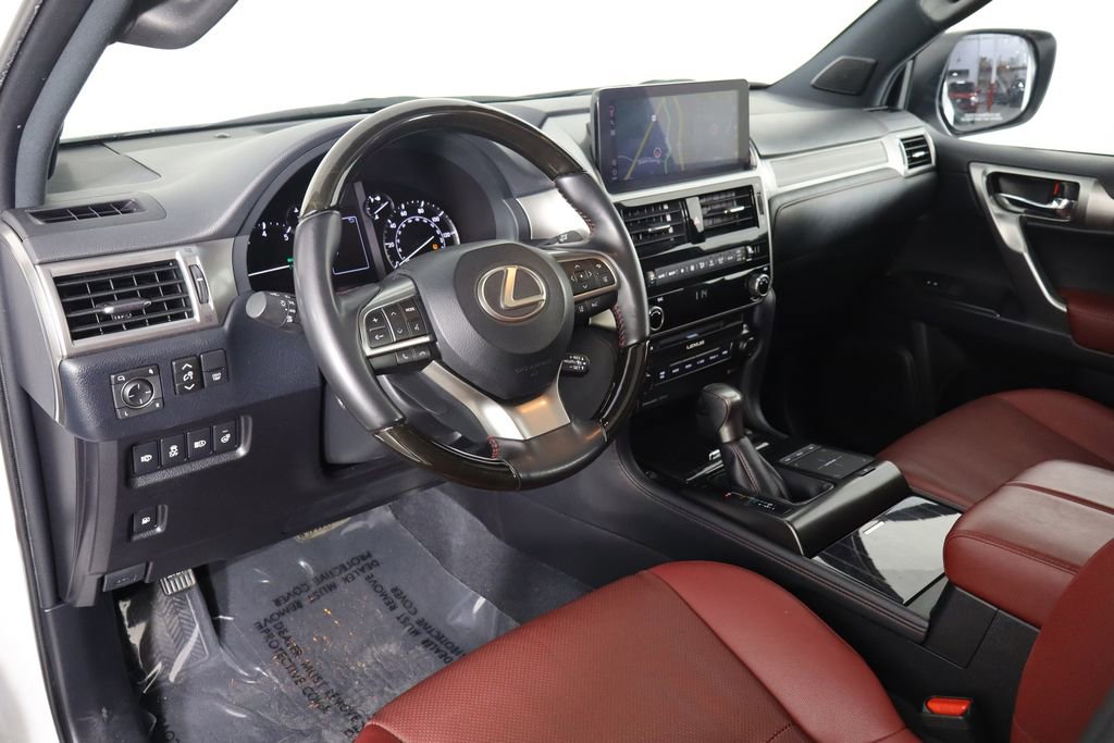 Used 2022 Lexus GX 460 Premium w/ Premium Package image 32