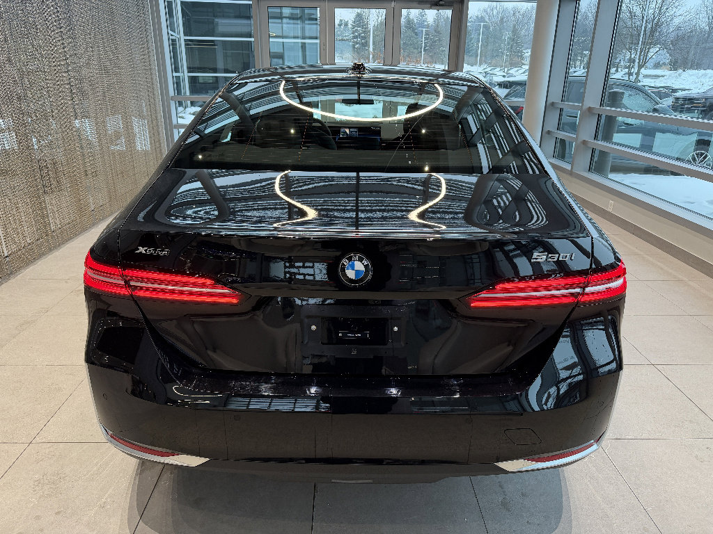 New 2026 BMW 530i xDrive w/ Premium Package AWD/4WD image 5