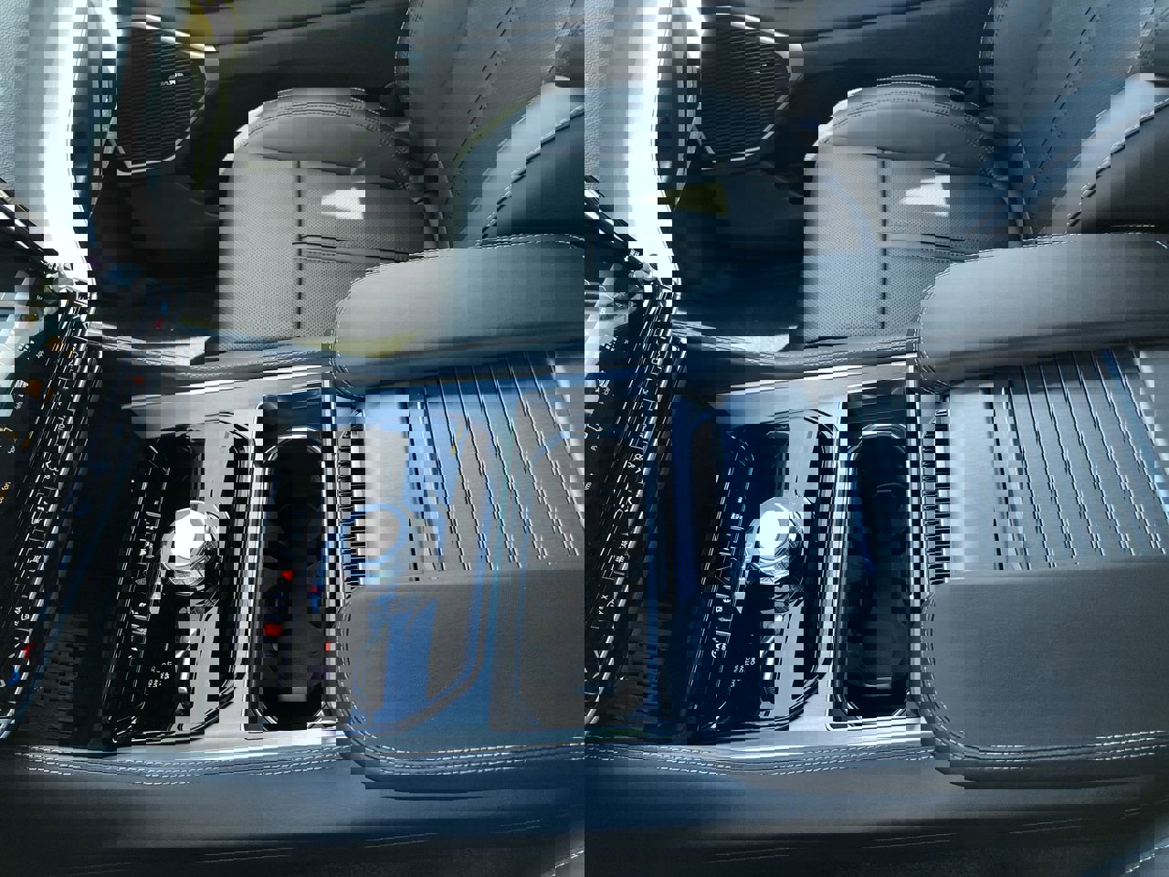 New 2026 Jeep Grand Wagoneer L 4WD image 27