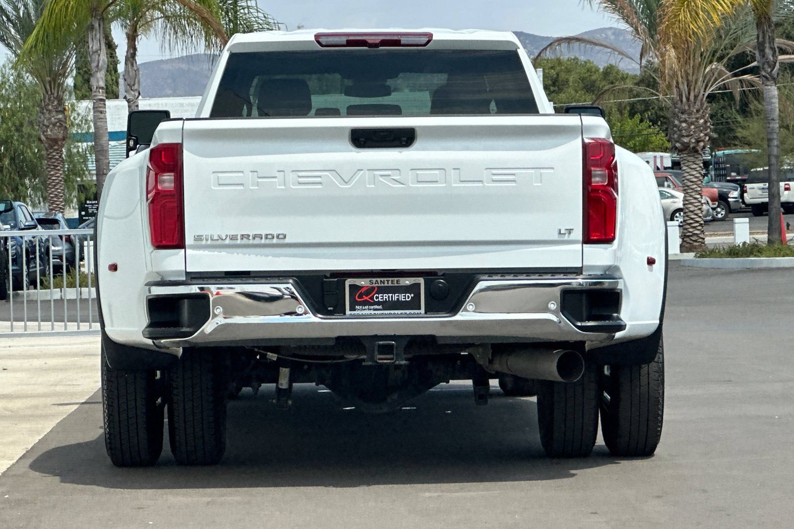 Used 2025 Chevrolet Silverado 3500 LT w/ Safety Package AWD/4WD image 5