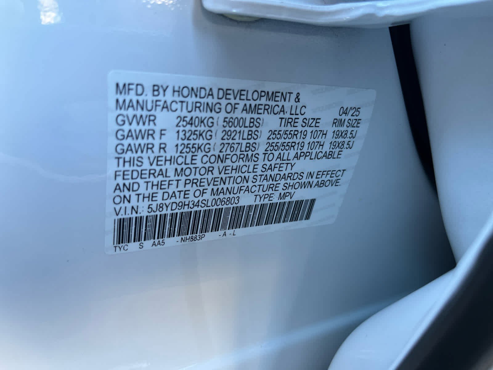 Used 2025 Acura MDX FWD image 36