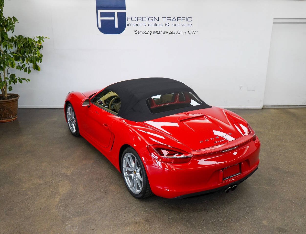 Used 2015 Porsche Boxster S RWD image 37