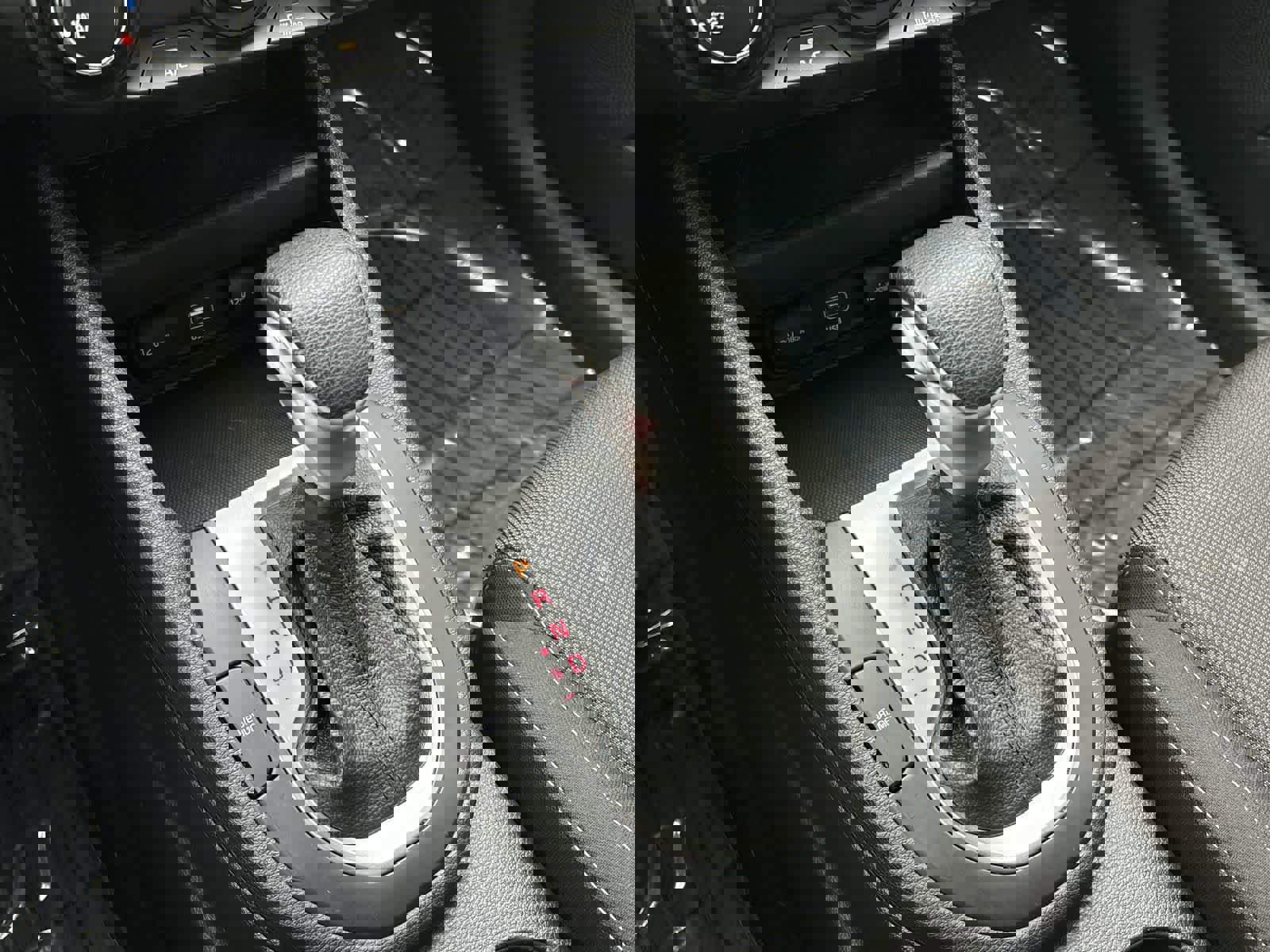 Used 2023 Kia Forte LXS image 23