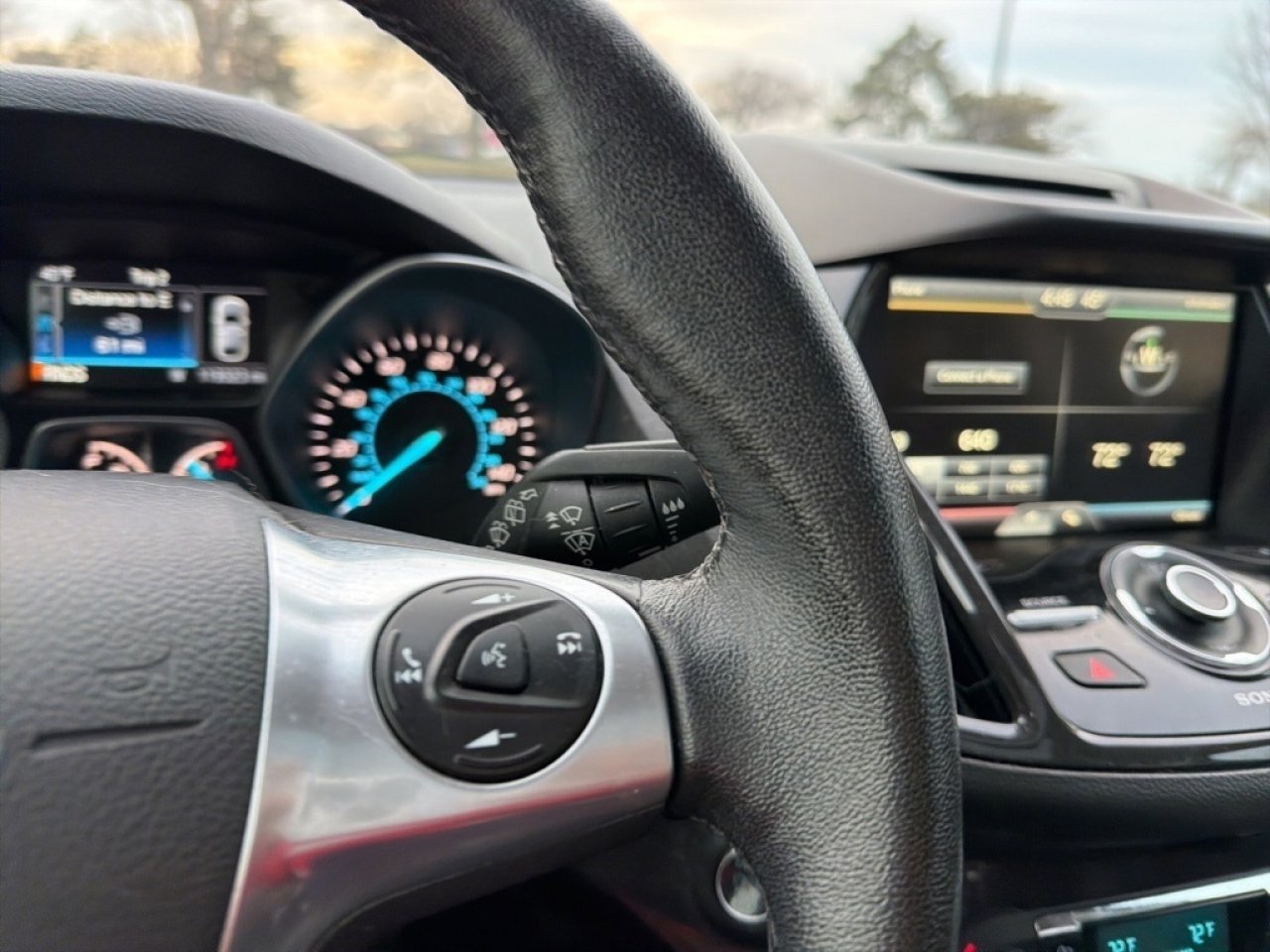 Used 2015 Ford Escape Titanium w/ Equipment Group 301A image 27