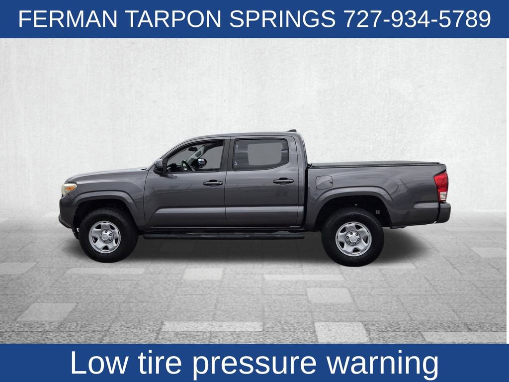 Used 2017 Toyota Tacoma SR image 5