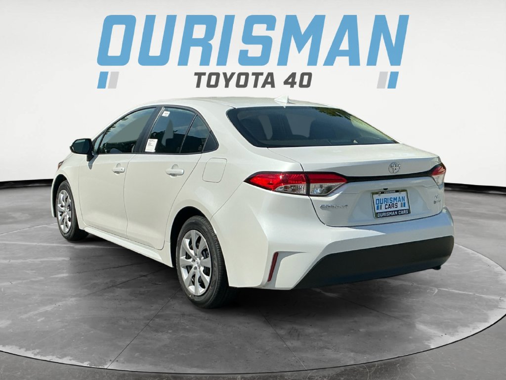 New 2026 Toyota Corolla LE FWD image 5