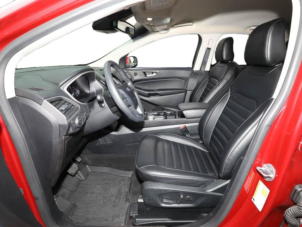 Used 2020 Ford Edge SEL FWD image 13