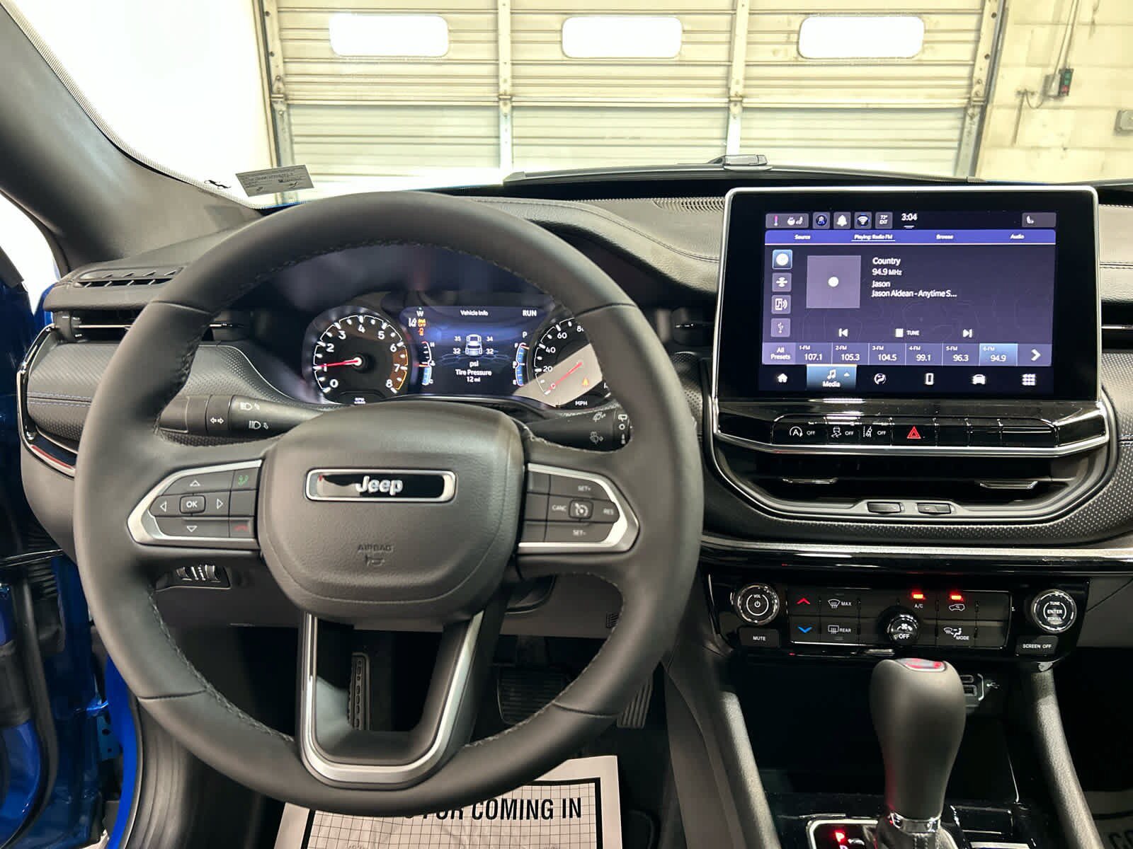 New 2026 Jeep Compass Latitude AWD/4WD image 23