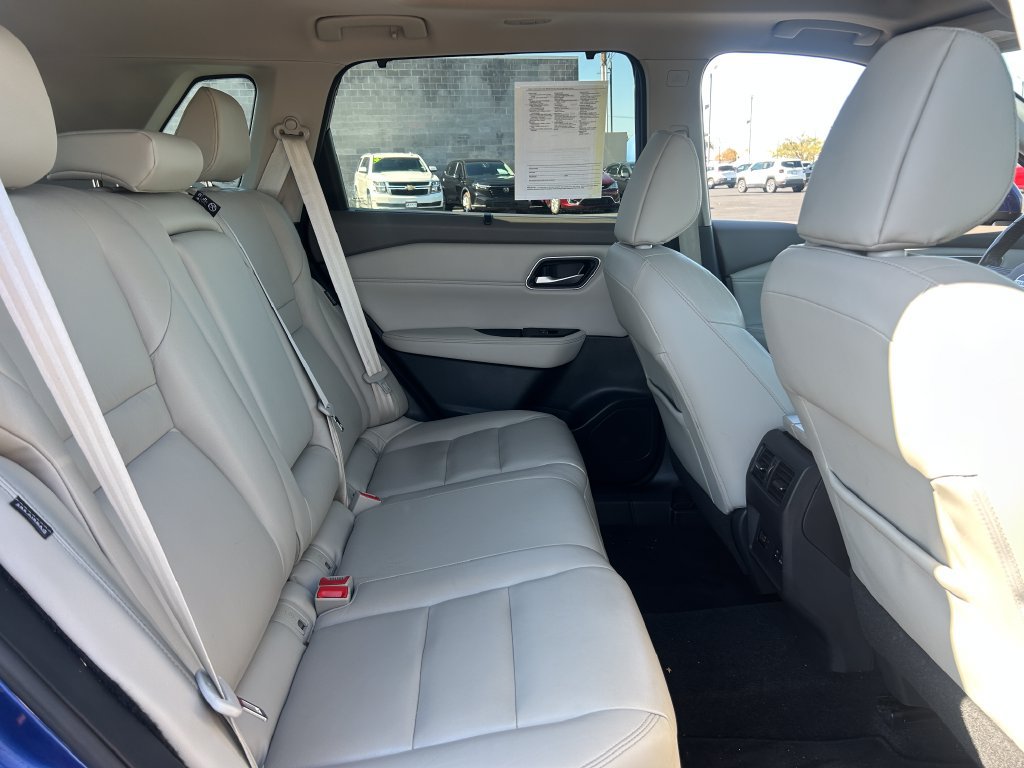 Used 2021 Nissan Rogue SL AWD/4WD image 35