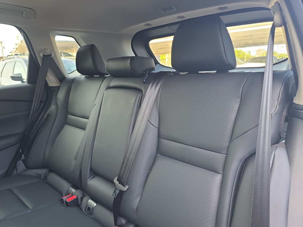 New 2026 Nissan Rogue Dark Armor FWD image 17