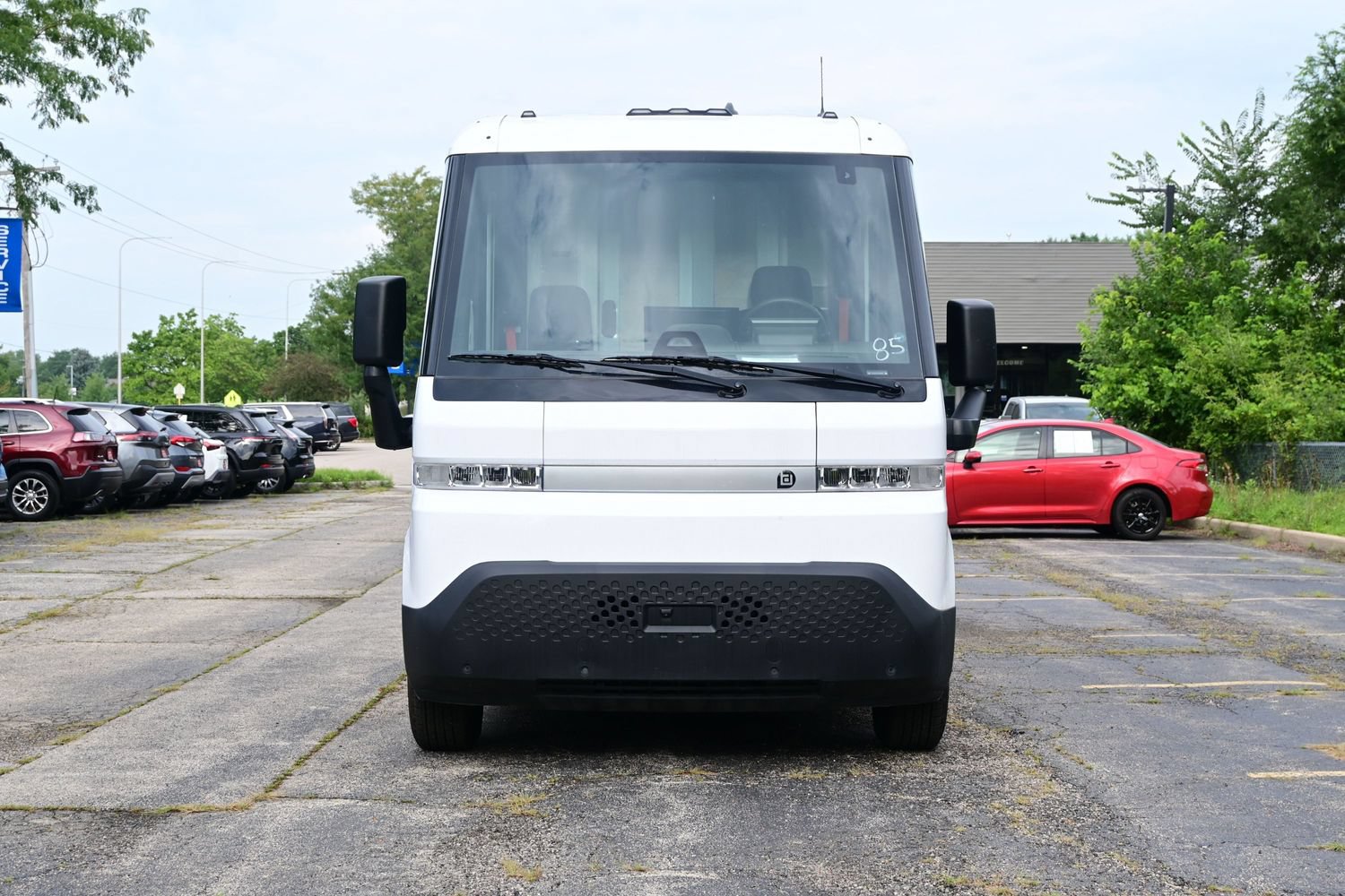 Used 2024 Chevrolet Brightdrop 600 w/ Commercial Equipment Package AWD/4WD image 19