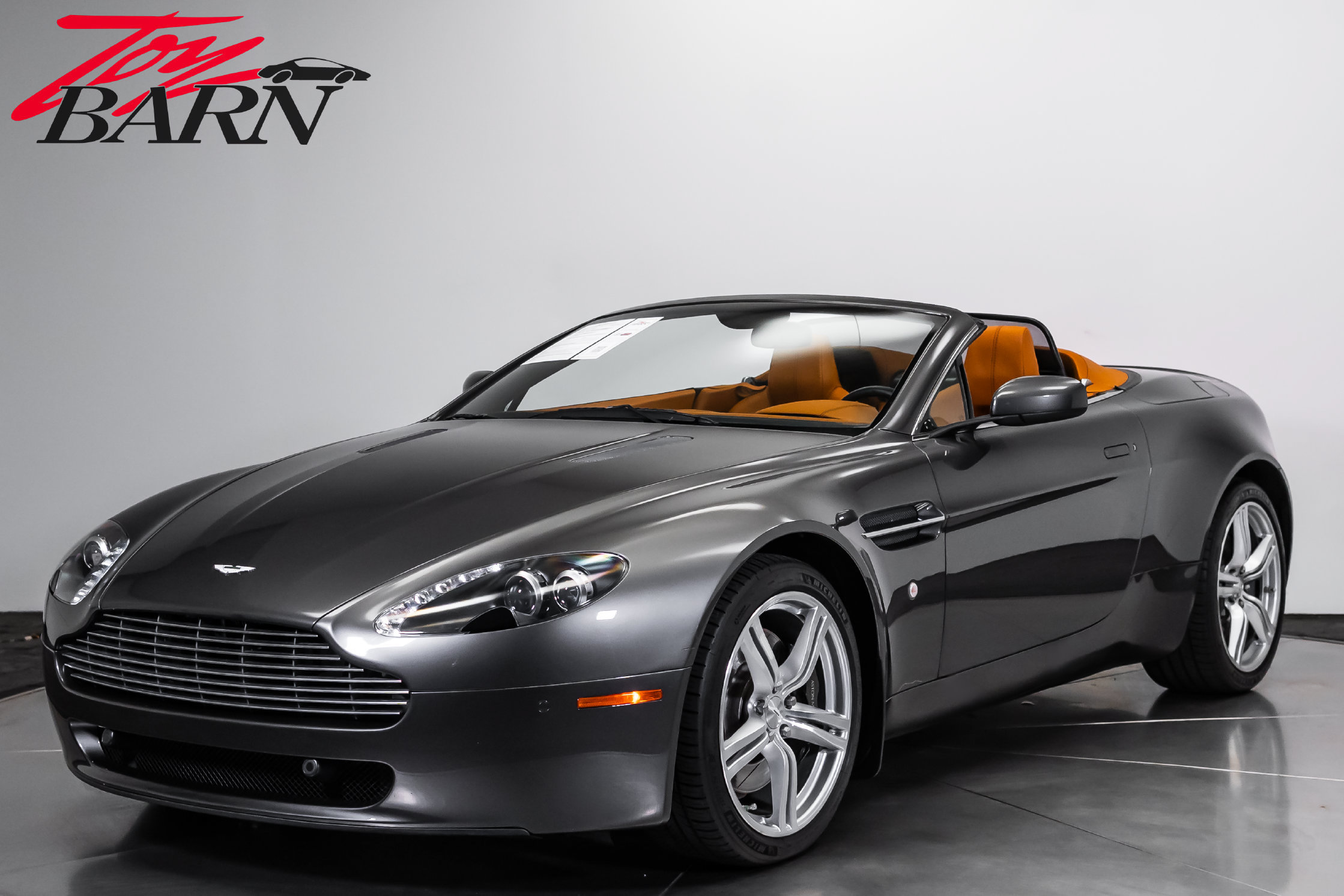 Used 2009 Aston Martin V8 Vantage Roadster RWD 360° Tour