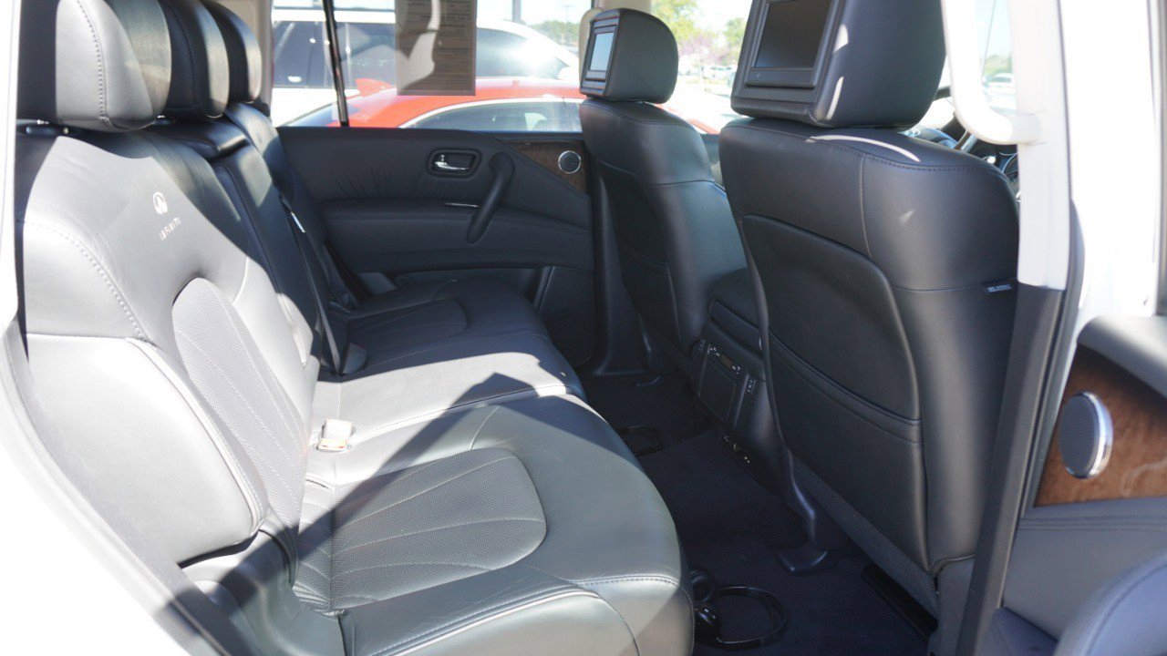 Used 2012 INFINITI QX56 2WD w/ Deluxe Touring Pkg image 23