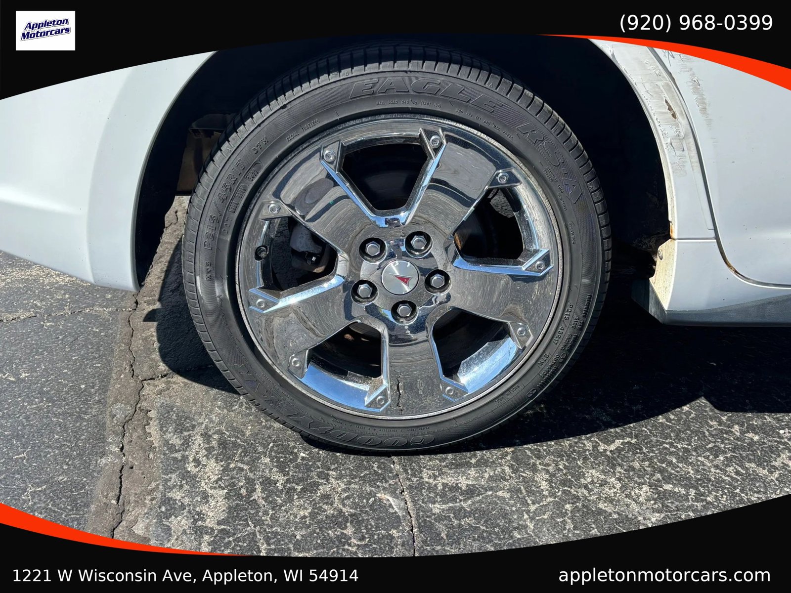 Used 2009 Pontiac Vibe w/ Preferred Package FWD image 10