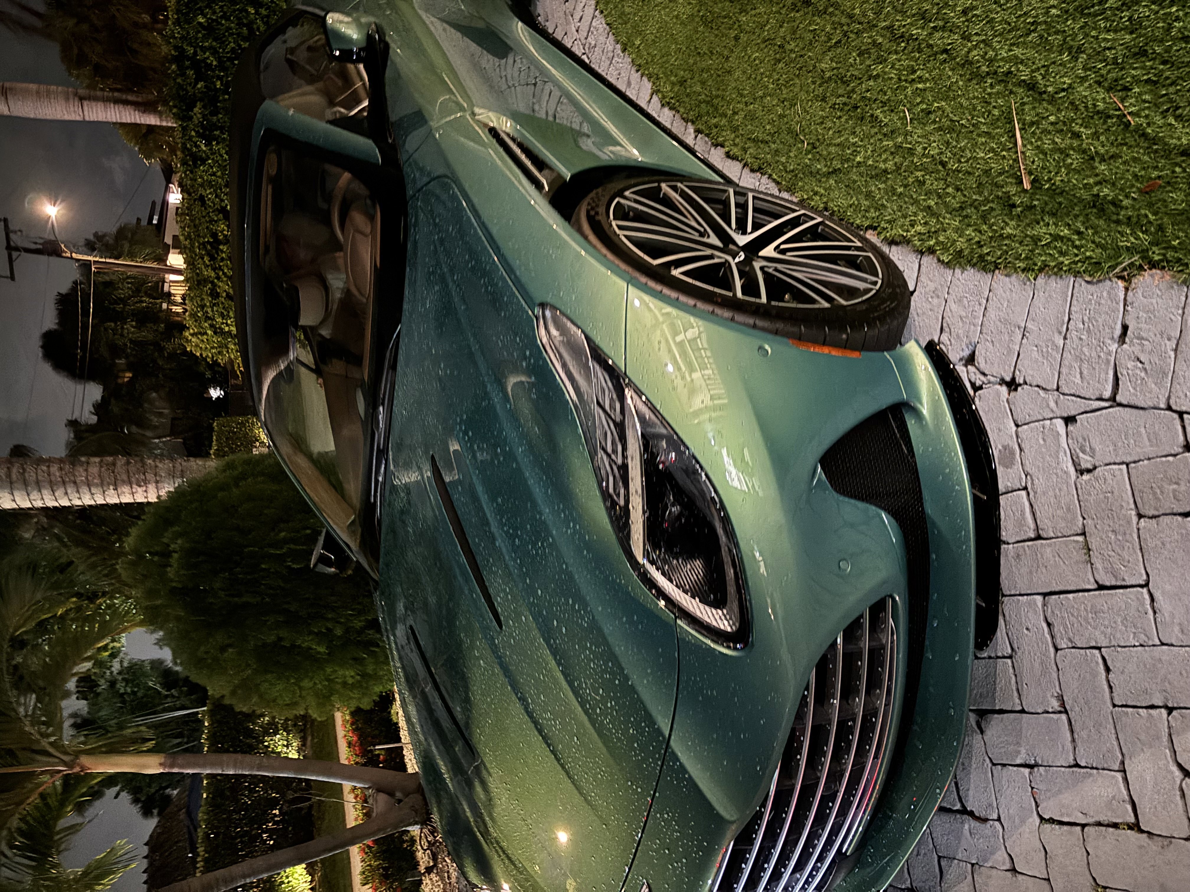 Used 2026 Aston Martin DB12 Convertible RWD image 1