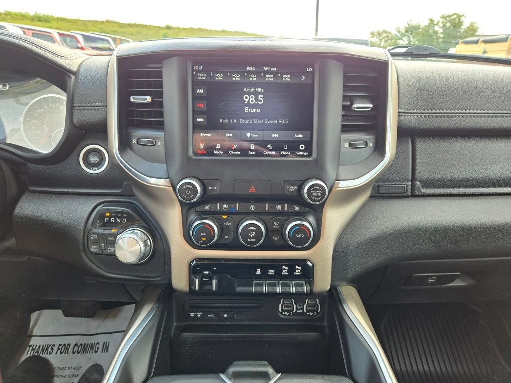 Used 2019 RAM 1500 Laramie AWD/4WD image 22