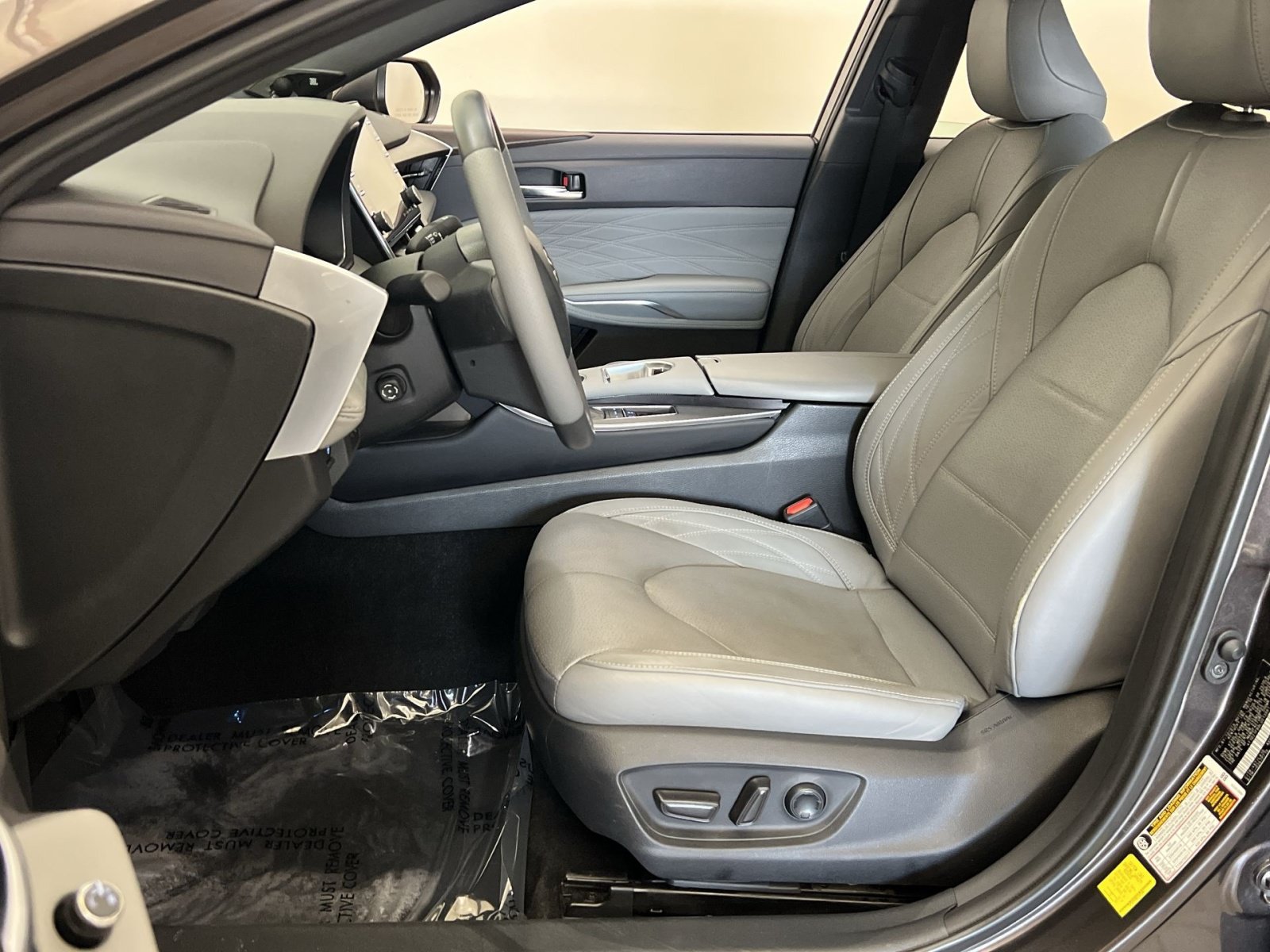 Used 2020 Toyota Avalon Limited w/ Advanced Safety Package FWD image 12