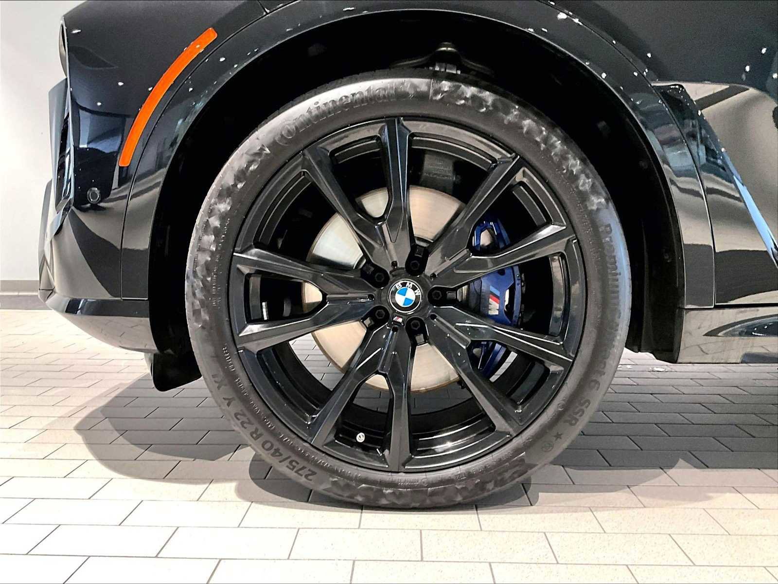 Used 2024 BMW X7 xDrive40i w/ M Sport Package image 14