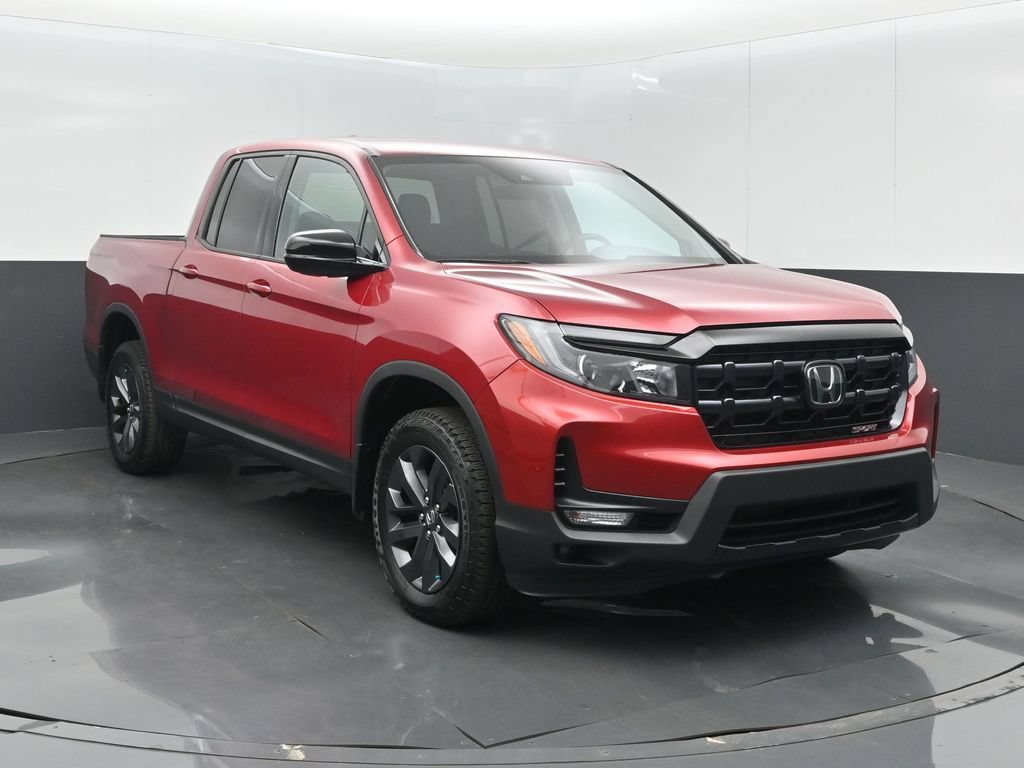 Used 2025 Honda Ridgeline Sport image 3