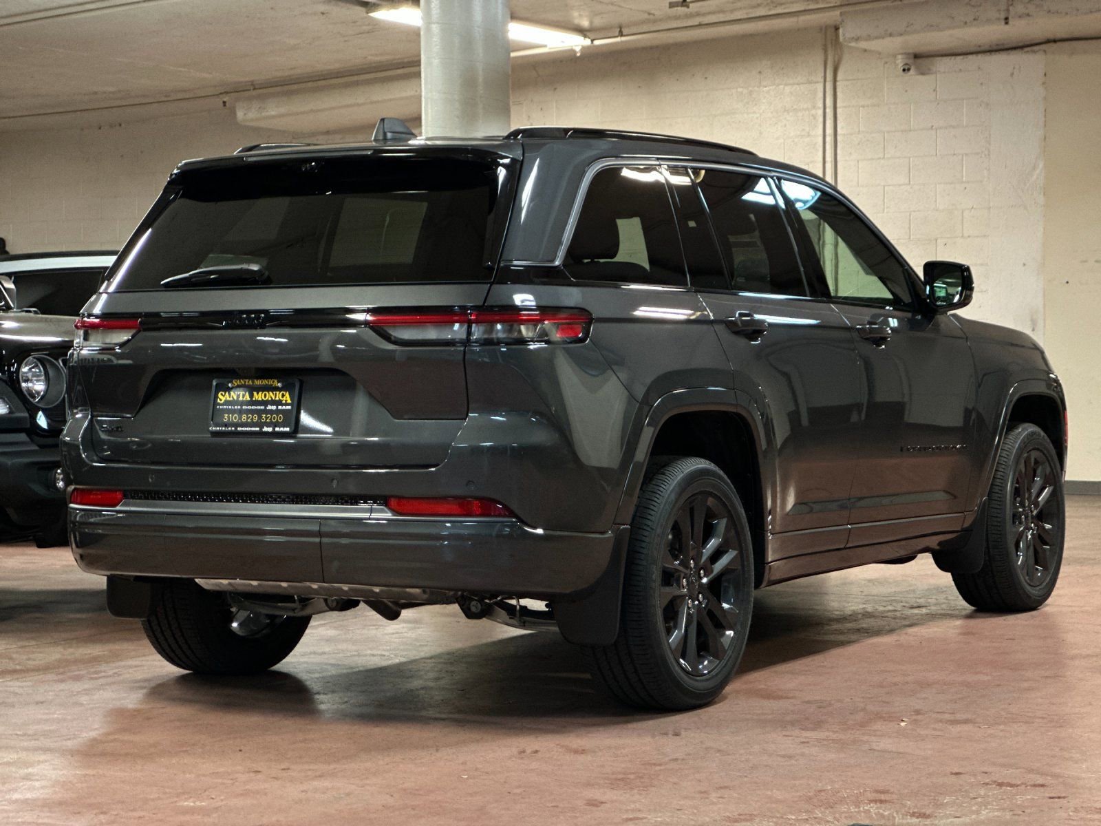 New 2026 Jeep Grand Cherokee Limited image 5