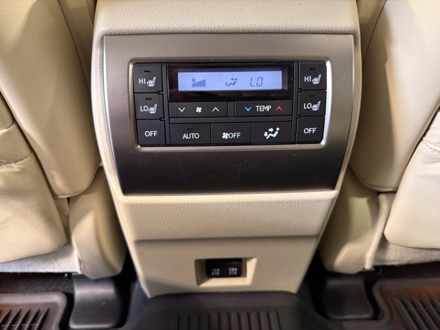Used 2023 Lexus GX 460 Premium w/ Premium Package AWD/4WD image 32