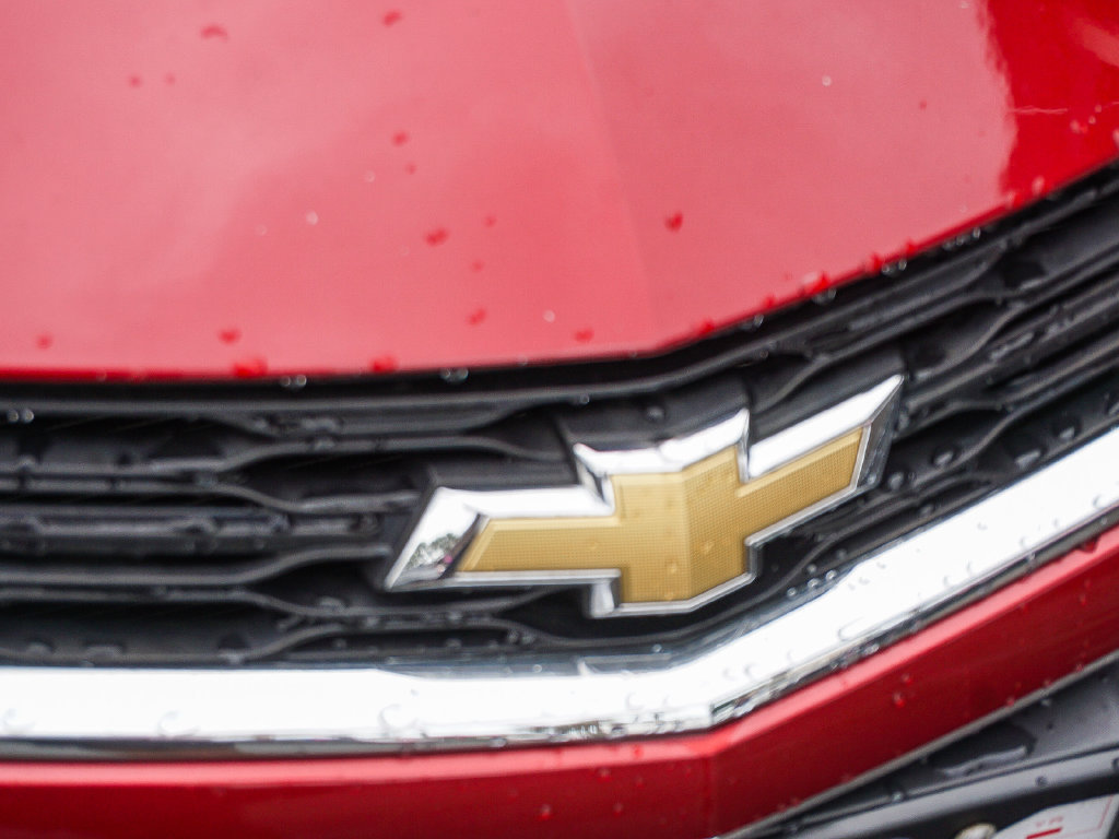 Used 2018 Chevrolet Cruze LT w/ Convenience Package FWD image 12
