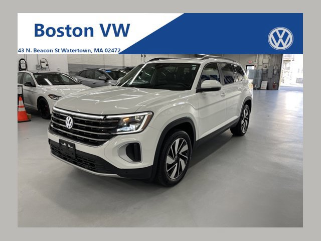 Used 2024 Volkswagen Atlas SE AWD/4WD image 1