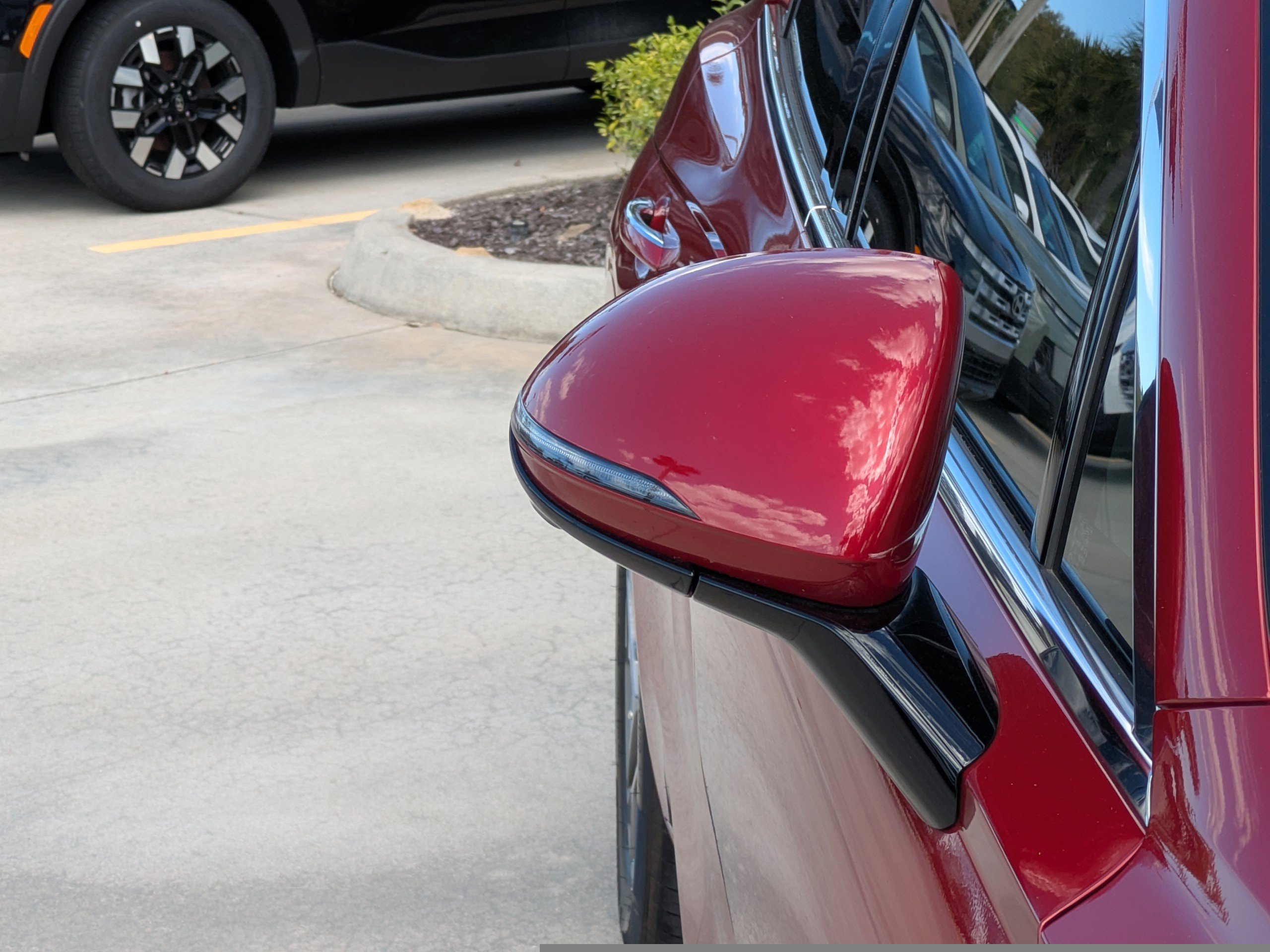 Certified 2023 Genesis GV70 2.5T w/ Advanced Package image 8