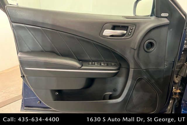 Used 2016 Dodge Charger R/T Scat Pack RWD image 14