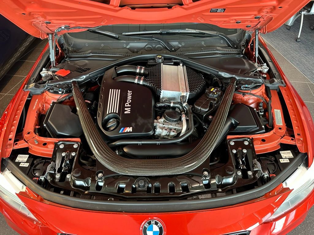 Used 2015 BMW M4 Coupe image 11