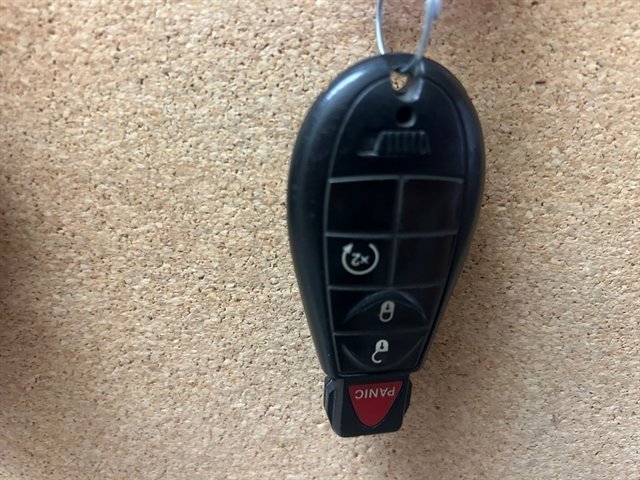 Used 2015 Jeep Cherokee Latitude w/ Cold Weather Group image 30