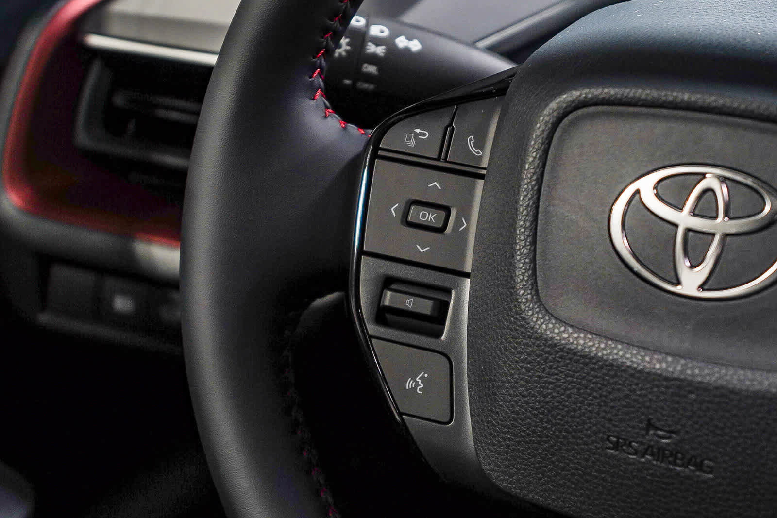 New 2026 Toyota Prius SE image 14