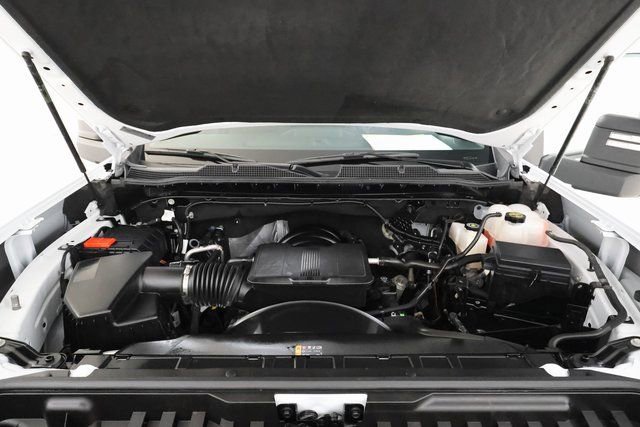 Used 2025 Chevrolet Silverado 2500 W/T w/ WT Convenience Package image 5
