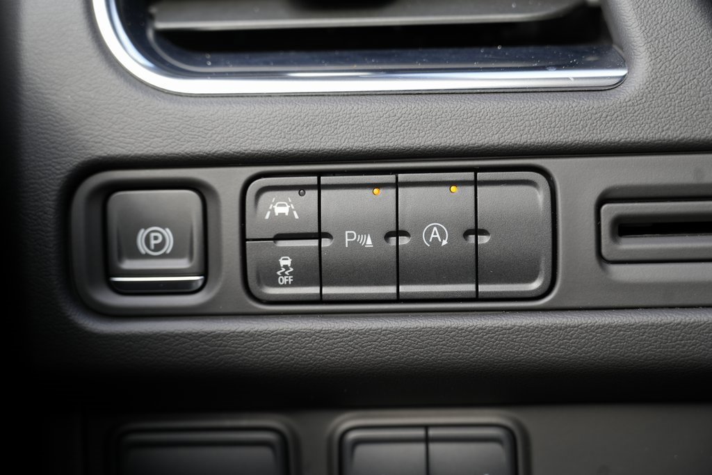 Used 2023 Chevrolet Suburban Premier image 55