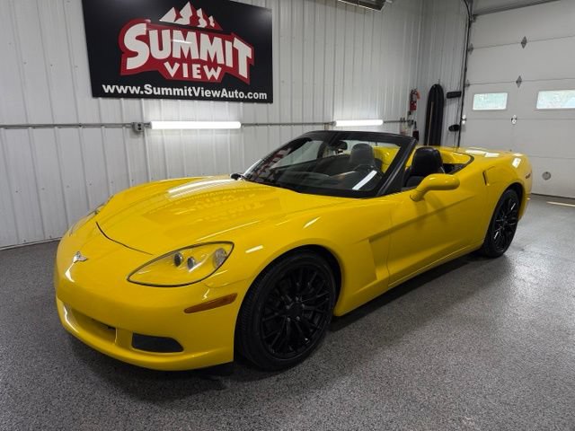 Used 2011 Chevrolet Corvette Convertible w/ Preferred Equipment Group RWD image 1