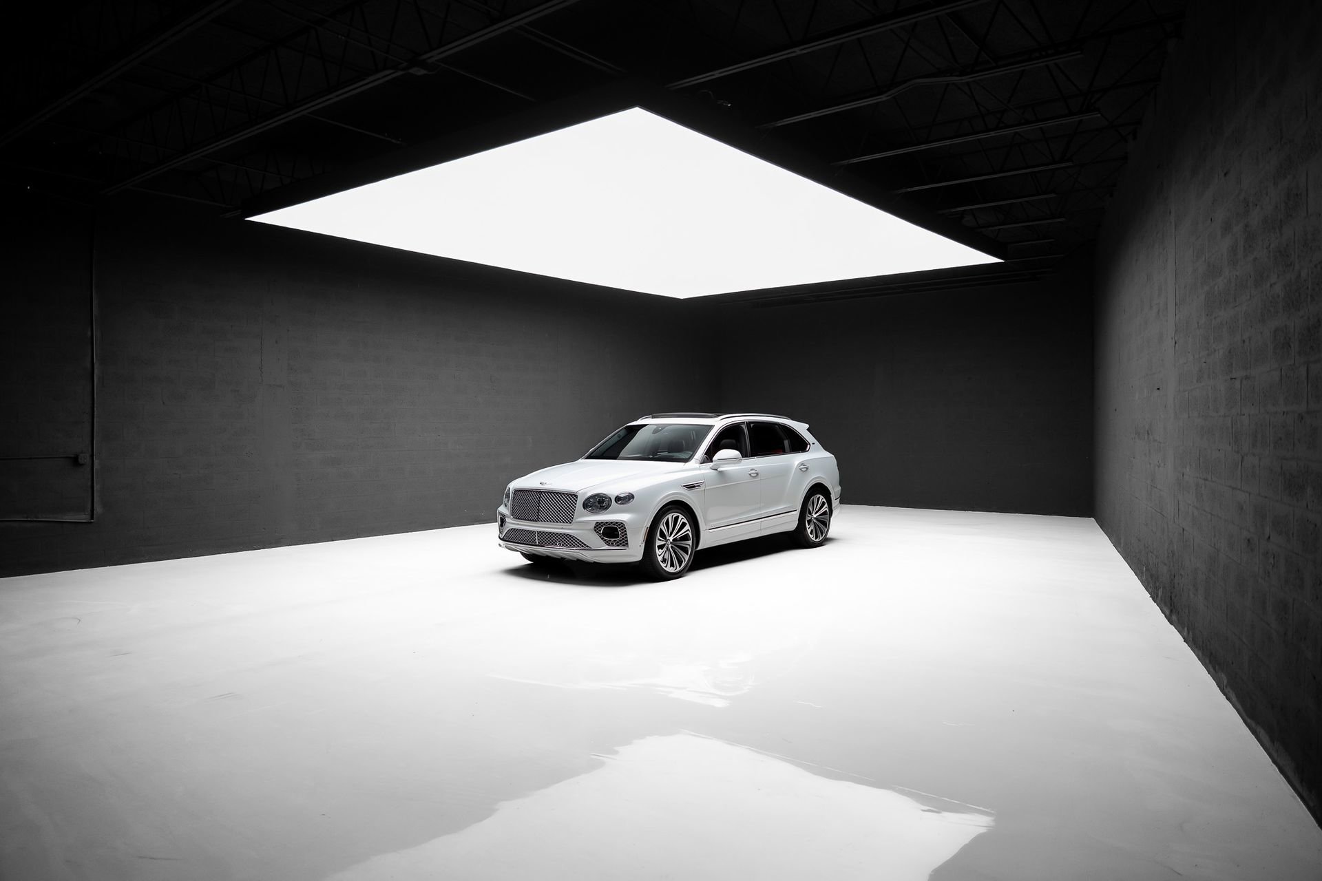 Used 2021 Bentley Bentayga AWD/4WD image 85