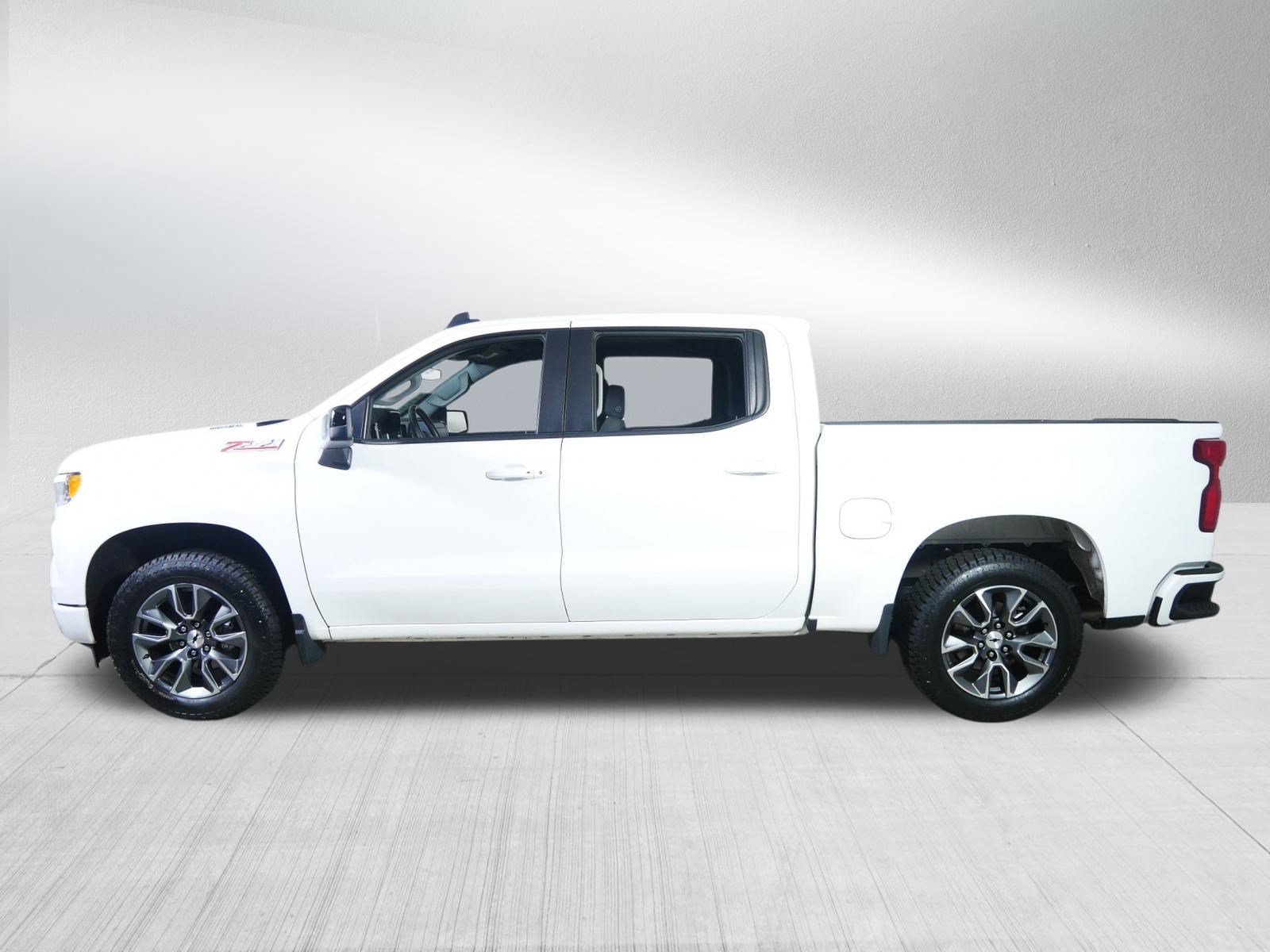 Certified 2023 Chevrolet Silverado 1500 RST w/ Z71 Off-Road Package AWD/4WD image 4