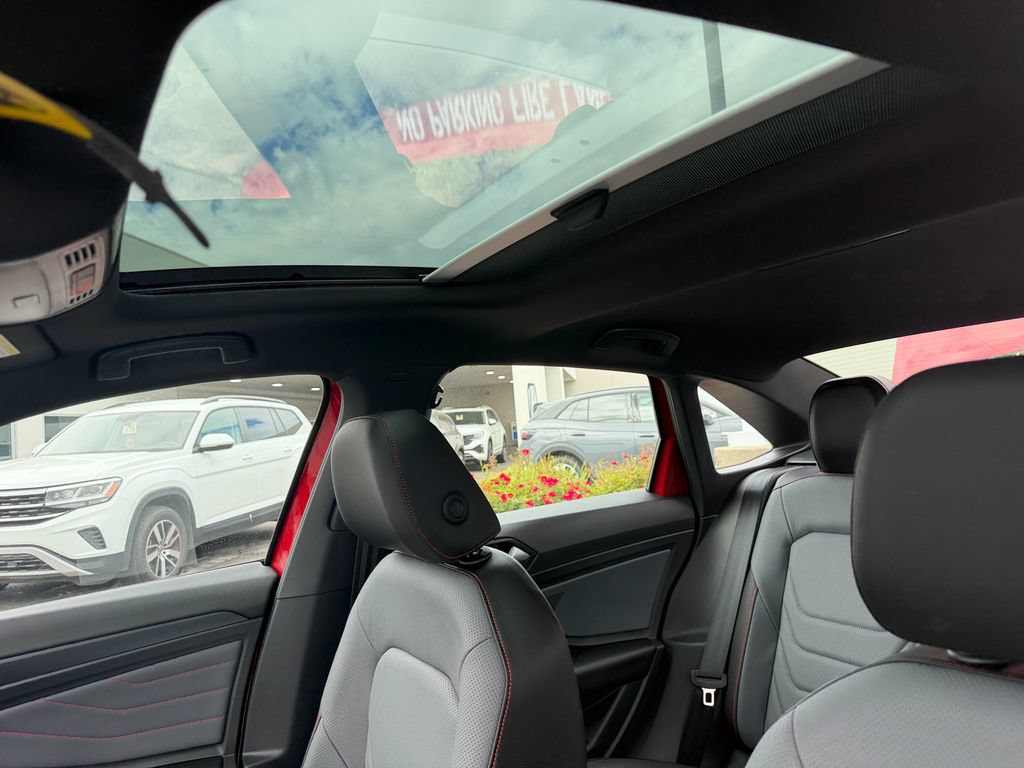 New 2026 Volkswagen Jetta GLI Autobahn FWD image 21